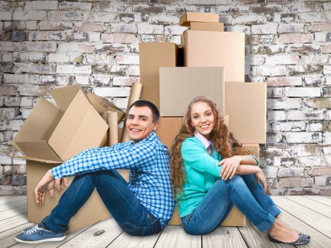 Student removals team helping with boxes in Wimbledon