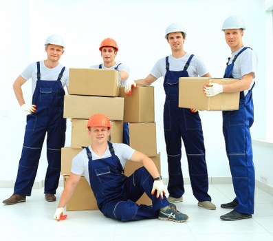 Quotation example for a Wimbledon man and van move with boxes and furniture