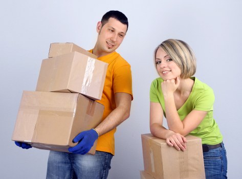 Different sizes of moving trucks suitable for Wimbledon removals