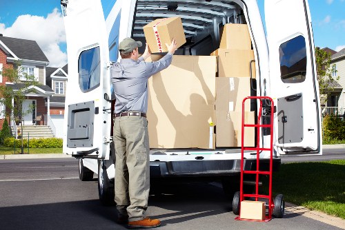 Packing and furniture moving support for a Wimbledon property